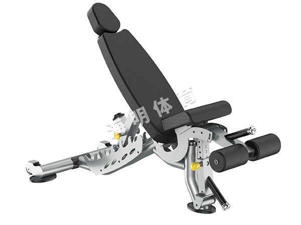 XS-7107-多重調節(jié)訓練椅